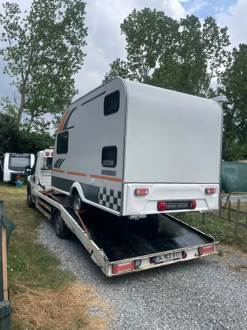 Kemerburgaz Karavan Çekici
